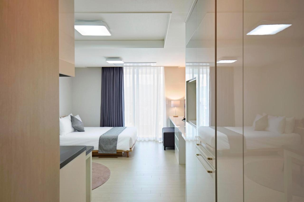 Geoje Leein Stay Hotel Exteriör bild