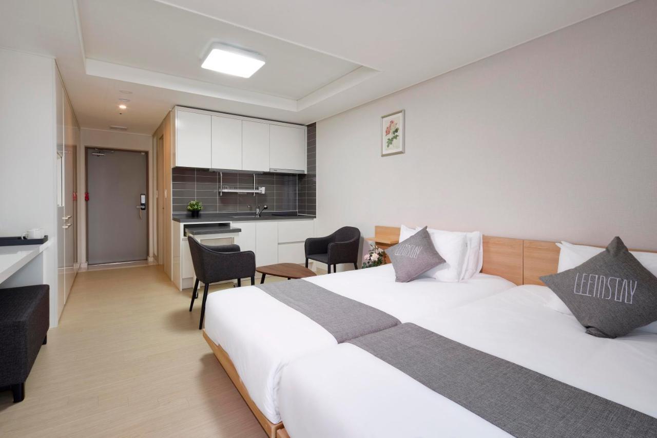 Geoje Leein Stay Hotel Exteriör bild