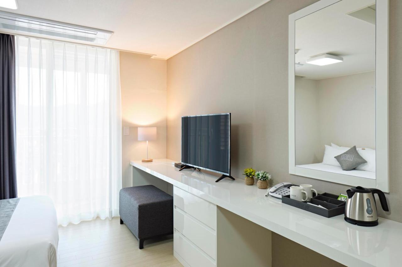 Geoje Leein Stay Hotel Exteriör bild