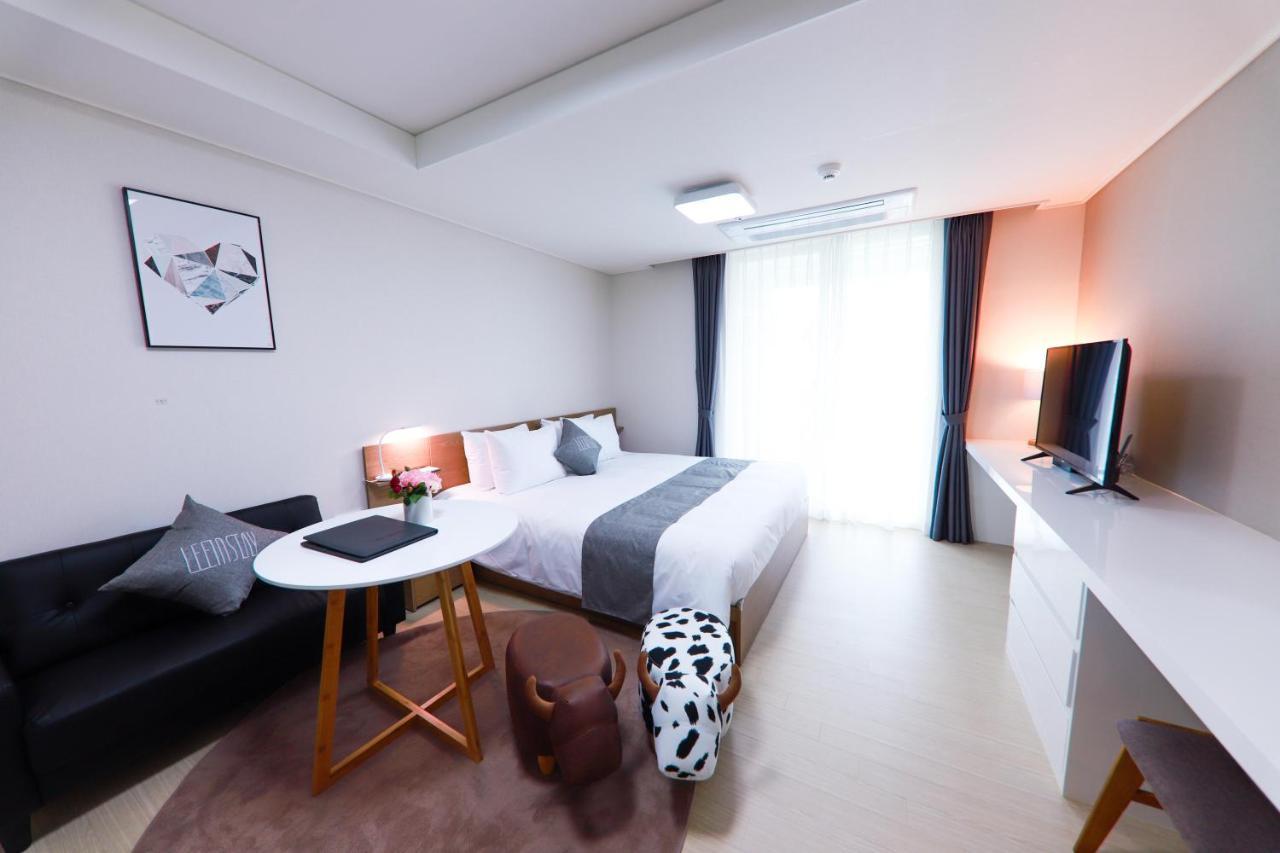 Geoje Leein Stay Hotel Exteriör bild